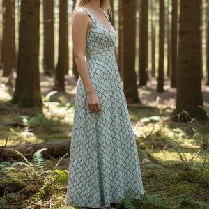 - J. McLaughlin maxi Catalina cloth dress beach Wedding coquette Old Money